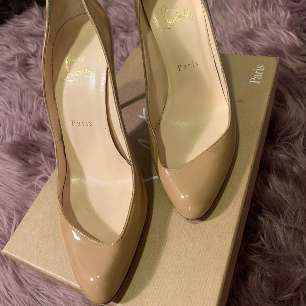 Christian Louboutin Pump